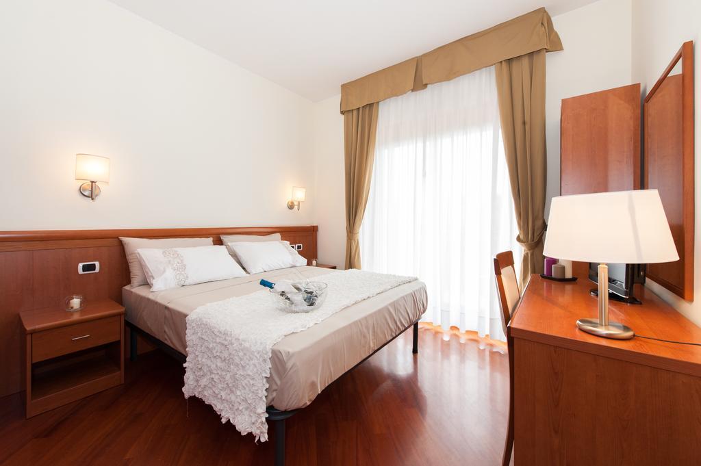 Apartamento Residenza Il Parco 3 Roma Exterior foto
