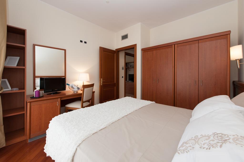 Apartamento Residenza Il Parco 3 Roma Exterior foto